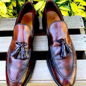 Allen Edmonds Saratoga Smoked Burgandy Tassel Loafers Mens Size 10.5 A (narrow)